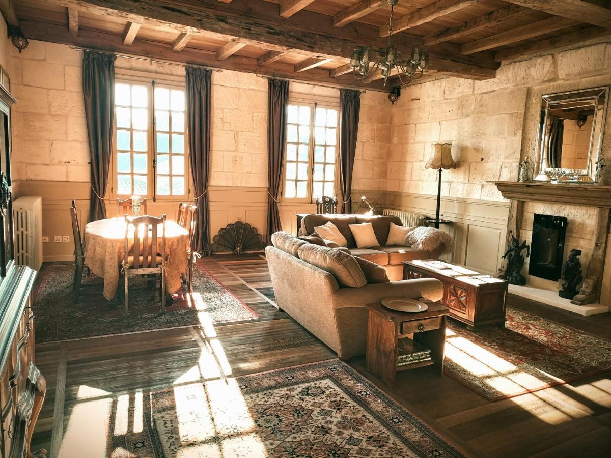 Chateau Des Senechaux, Bourdeilles 외부 사진