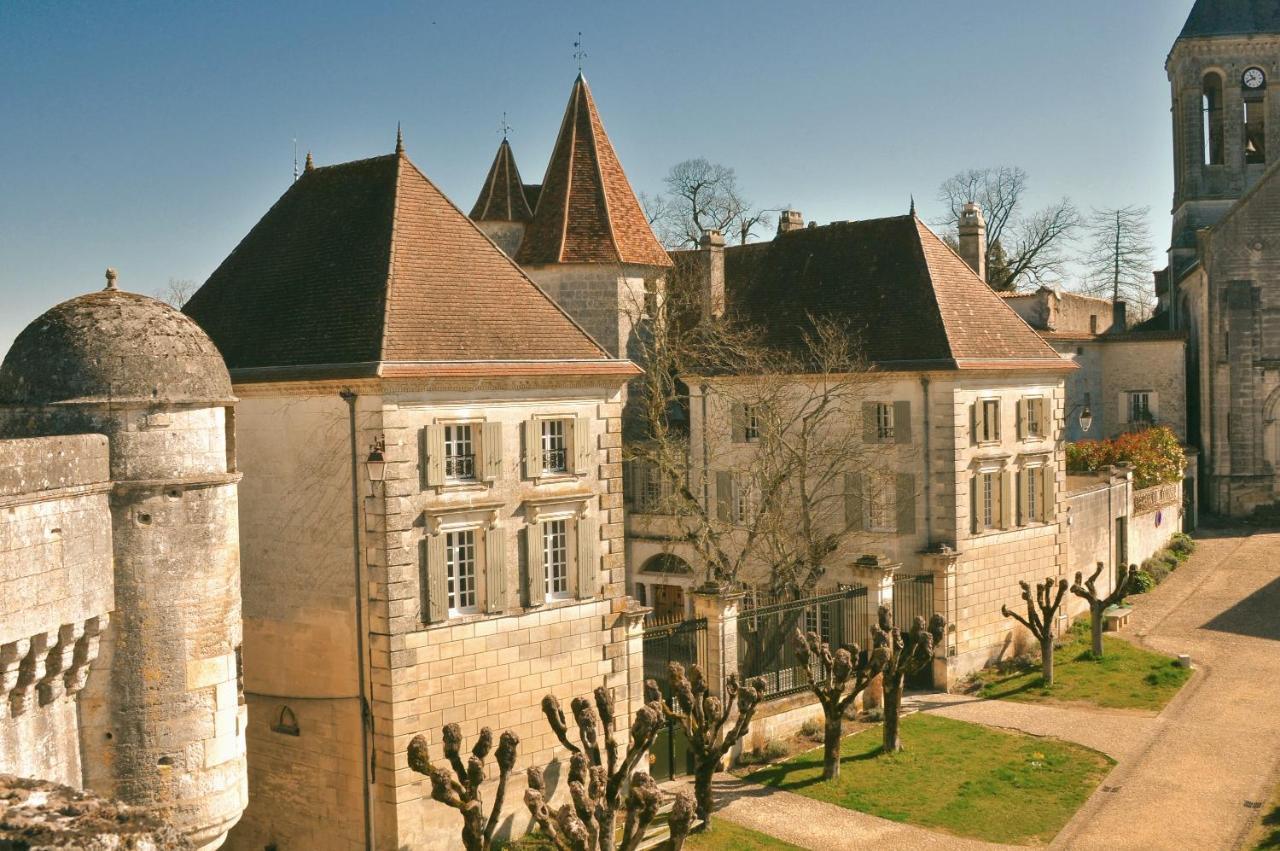 Chateau Des Senechaux, Bourdeilles 외부 사진