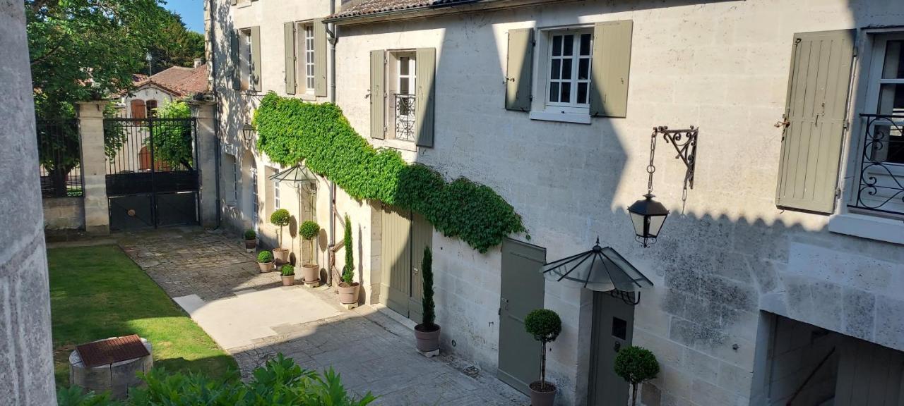Chateau Des Senechaux, Bourdeilles 외부 사진