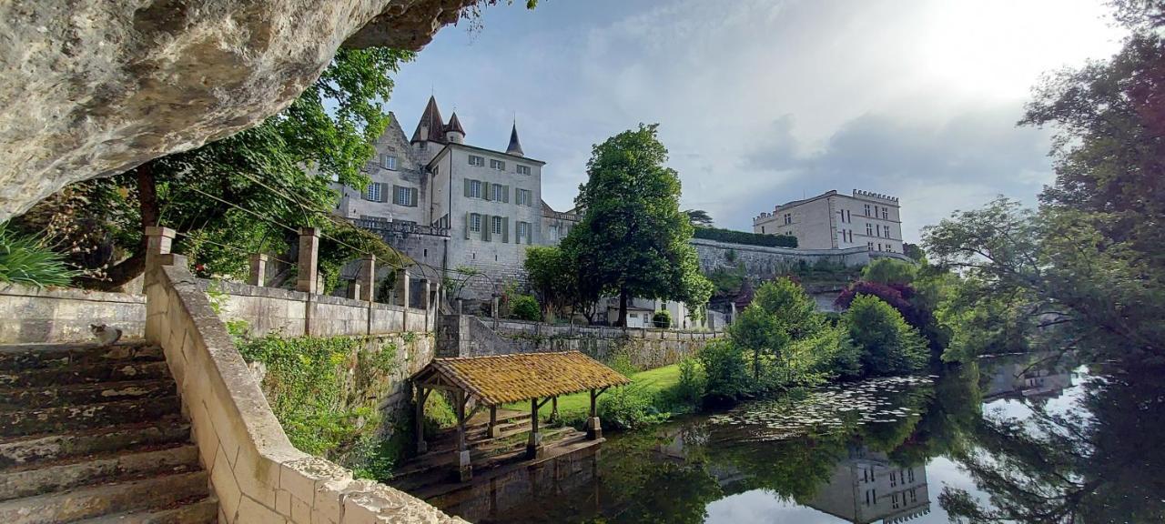 Chateau Des Senechaux, Bourdeilles 외부 사진